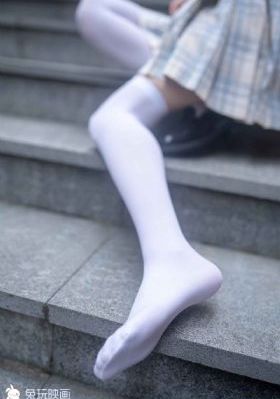 国产偷窥女厕所高清