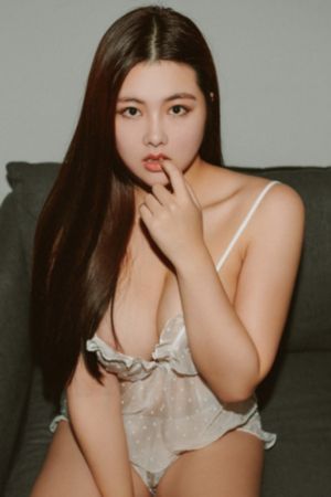 她在丈夫面前被耍了在线观看